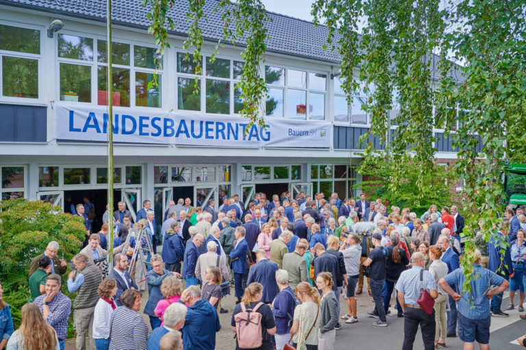 Günther trifft den Nerv beim Landesbauerntag