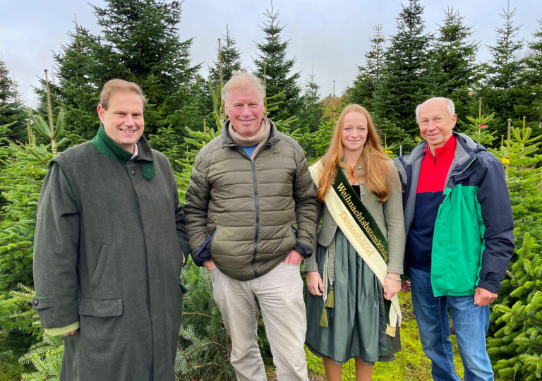 Fototermin mit der Weihnachtsbaumkönigin