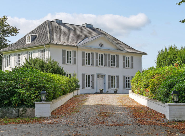 Landwirtschaftlicher Gutsbetrieb mit reichlich Tradition